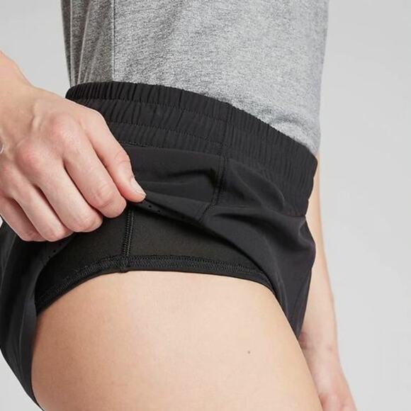 NWT Athleta Women's Hustle 3" Short Sz 1X  Black Running Gym Workout Athleisure - Picture 3 of 11